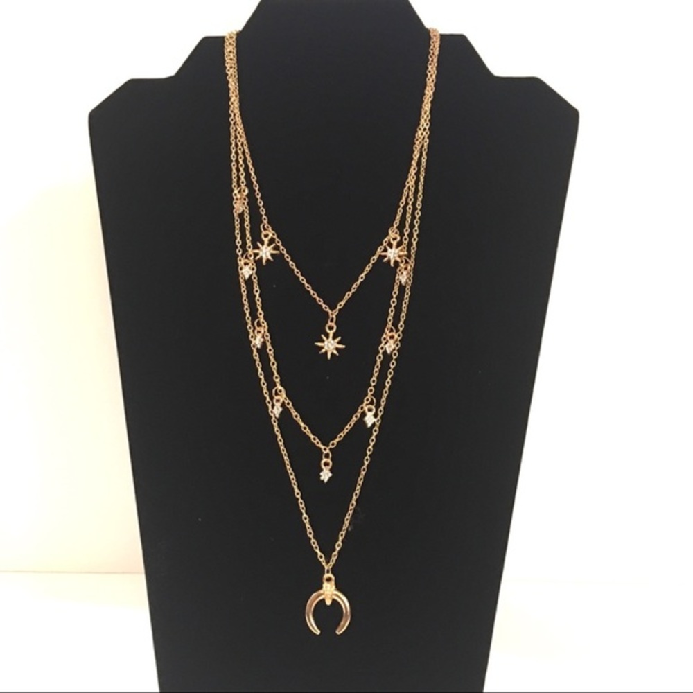 ✨A STAR IS BORN✨GOLD 3 LAYER NECKLACE‎